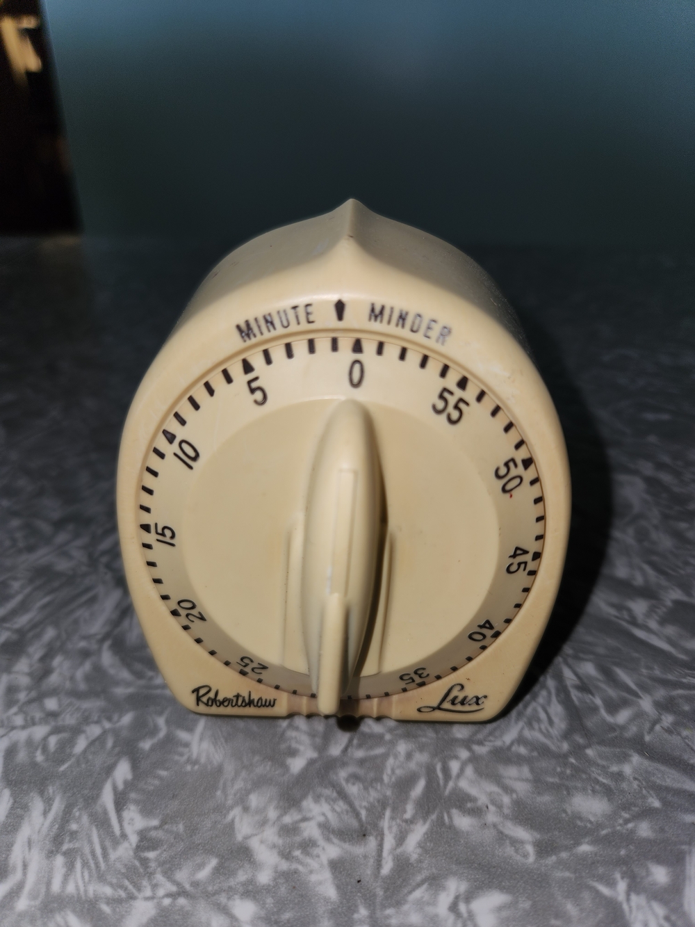 Robertsaw Lux Cream Mechanical Kitchen Timer